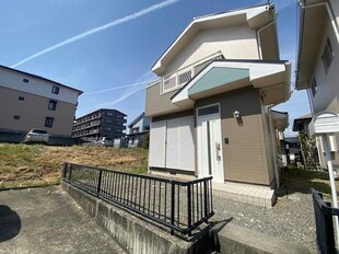 半田山５丁目貸家の物件外観写真